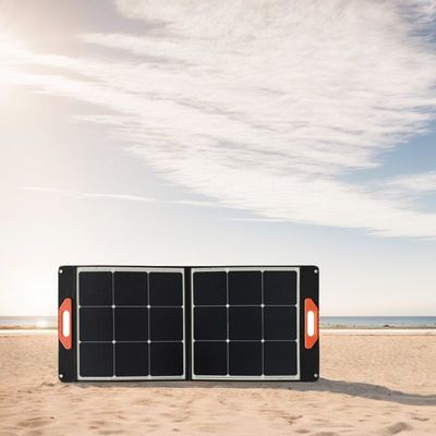 220,8% Przenośny panel słoneczny 400W Monokrystaliczny krzem kempingowy Panele słoneczne