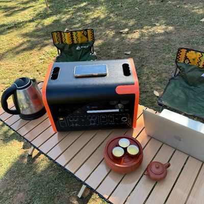 2200W zewnętrzne zasilanie przenośne z 220V zakres i wydajność wahania napięcia wyjściowego