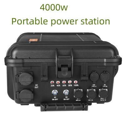 Wielofunkcyjna mobilna elektrownia LiFePO4 o mocy 4000 W 220 V przeznaczona do awaryjnych sytuacji