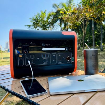 Dostosowanie do 2200W przenośnego generatora LiFePO4 idealny do użytku w domu i na zewnątrz