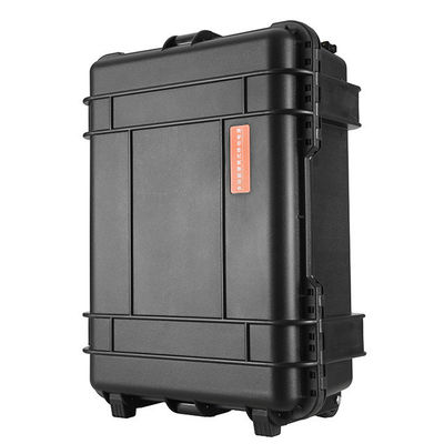 Elektrownia kempingowa na zewnątrz o dużej pojemności 4000W i USB/Type-C 18W Max Solar Generator