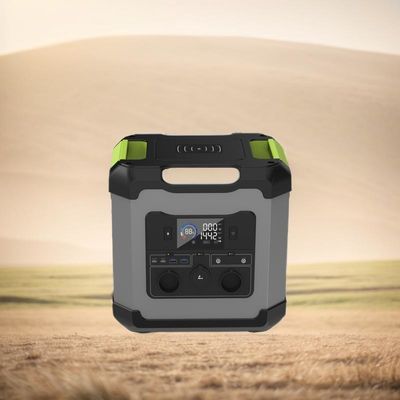 Przenośna elektrownia 1680wh 2000W Litowa bateria Generator słoneczny dla Japonii Kupujący