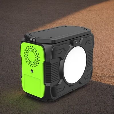 Przenośna elektrownia o mocy 200 W z wejściem/wyjściem typu C 5V/2,4A i wyjściem QC3.0 5V/3A