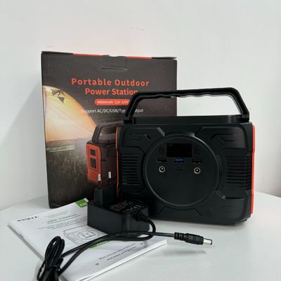 Zmodyfikowany generator wiatrowy o mocy 200 W dla kempingowego RV