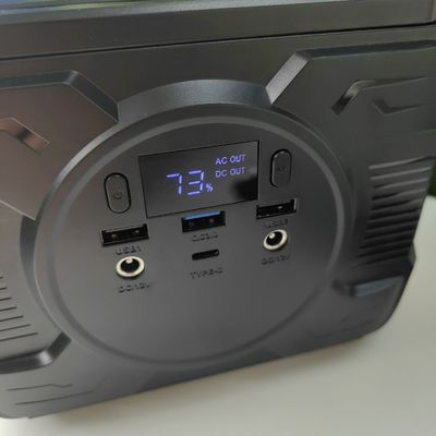 Lekkie 200W generator słoneczny o niskiej prędkości rozładowania i pojemności baterii 48000mAh