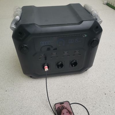 Przenośny generator energii słonecznej 3600watt Nieprzerwane zasilanie Domy Używanie na zewnątrz