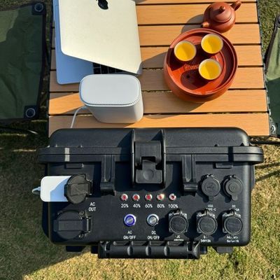 ST-70 Bateria litowa z trójwymiarowa czarna wiązka typu kołyska Generator mobilny 7000W dla domu / na zewnątrz