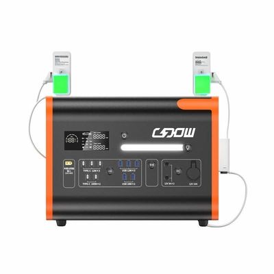Akumulator z 2200W mocy wyjściowej i oświetlenie LED