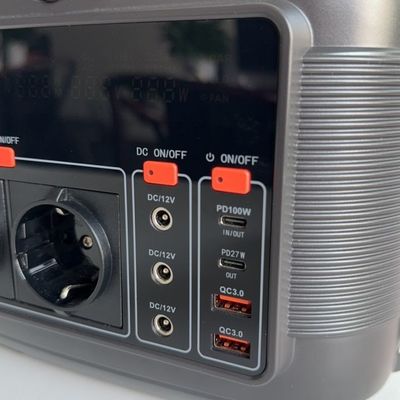 Przenośna elektrownia 600W 150W 200W 300W Generator Panele słoneczne do obozowania i domu