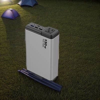 32000mAh Duża moc stacji przenośnej z podwójnym wyjściem USB i ładowaniem typu C