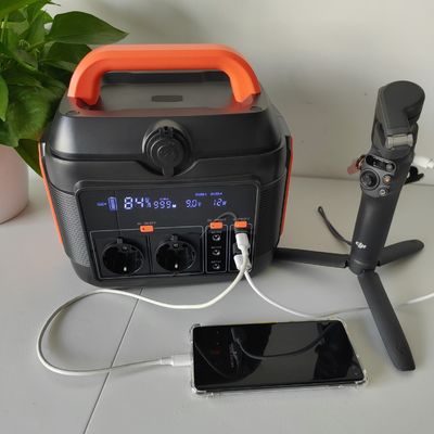 Zastosowalny kolor Przenośny generator słoneczny 600W/576wh do zasilania awaryjnego w pomieszczeniach