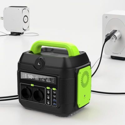 S6 Camping/RV Litium Battery Mobile Power Emergency Charger 600W Przenośna elektrownia z gniazdem AC Output USB/Type-C