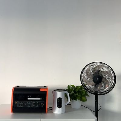 Unijny gniazdek prądu przemiennego 2000W 2048wh Przenośna elektrownia Dwukierunkowa szybka ładowanie UPS