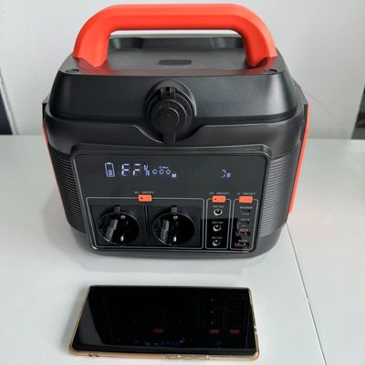 110/220V-50Hz/60Hz AC Output LiFePO Bateria litowa dla przenośnych elektrowni domowych