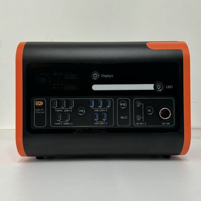 Wszystkie kompatybilne urządzenia 2200W zielona energia przenośna ogniwo słoneczne z bezprzewodowym ładowaniem