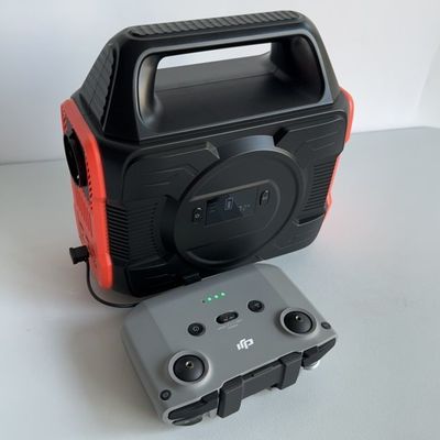 300W/110/220V-50Hz/60Hz Przenośna Elektrownia Słoneczna z funkcją zasilania w stanie gotowości