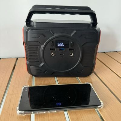 12V-16.8V/6A DC1 2 Wyjście 200W/300W/600W Przenośna elektrownia dla awarii na zewnątrz