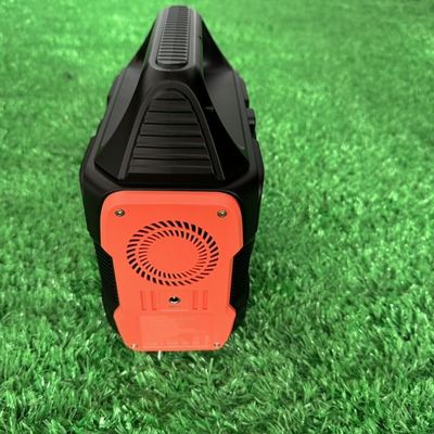 Wewnętrzna / zewnętrzna 300W przenośna elektrownia słoneczna Najlepsze rozwiązanie do ładowania