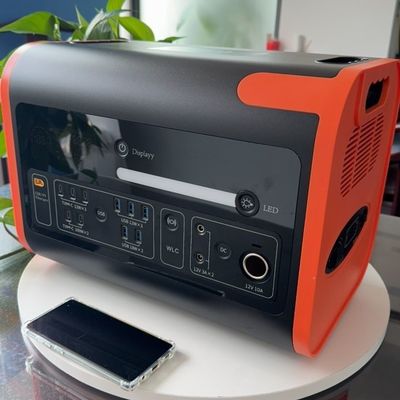 2200W stała moc wyjściowa 4000W napęd LiFePO4 Generator słoneczny do ładowania na zewnątrz