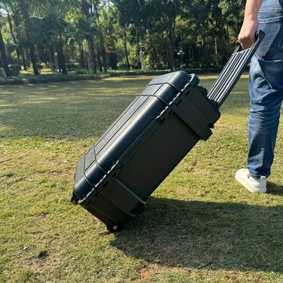 Elektrownia przenośna zewnętrzna o mocy szczytowej 8000 W z gniazdem AC 220V i baterią litową
