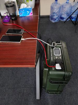 Przenośna stacja magazynowania energii 6000W/3000W do kempingu na zewnątrz Żywotność cyklu 1000 razy