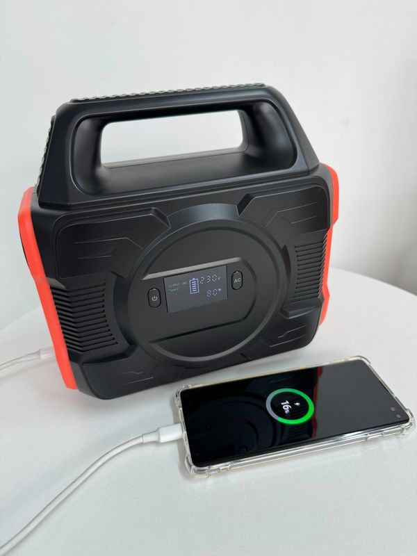 Dostosowalny 300W Li-ion Battery Backup Przenośny Generator Solarny z technologią MPPT