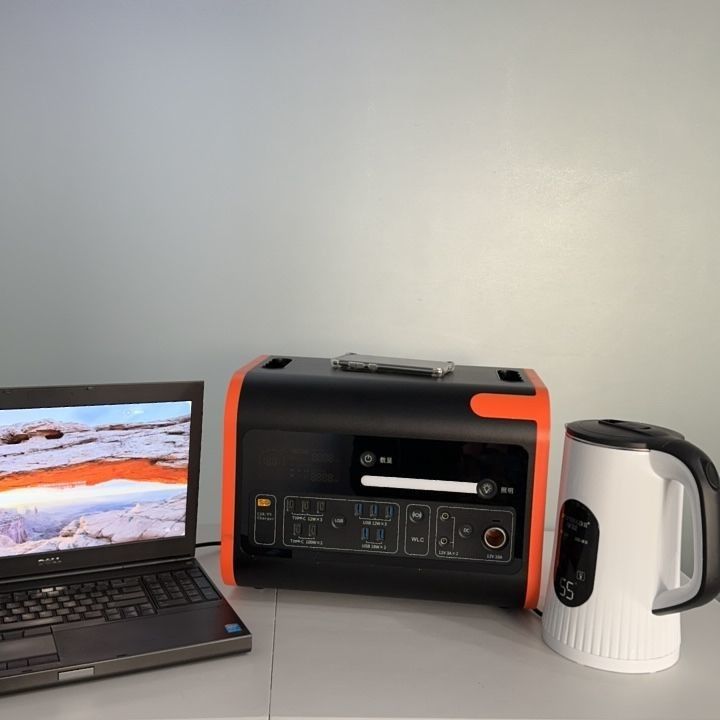 LiFePO4 ABS PC Stop aluminiowy 220V Generator mobilny UPS do awaryjnej elektrowni