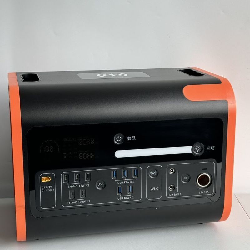 CE Un38.3 Certyfikat MSDS 230V 300W-2200W Elektrownia słoneczna dla entuzjastów outdooru