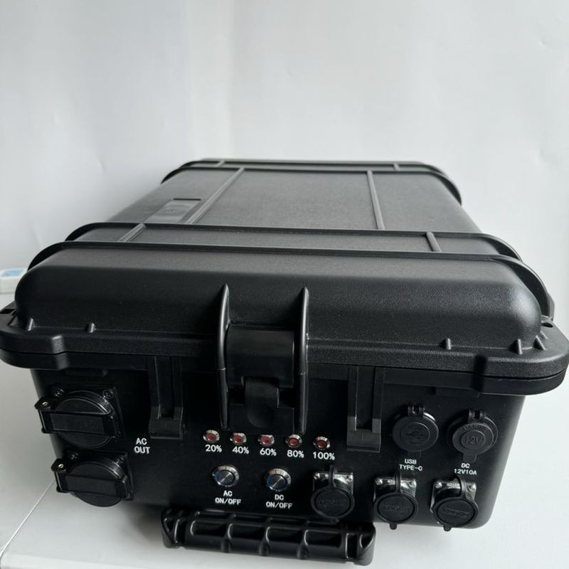 Kompatybilny zewnętrzny przenośny pręt ciągnący z kołociągiem 3000W Power Bank Generator słoneczny LiFePO4