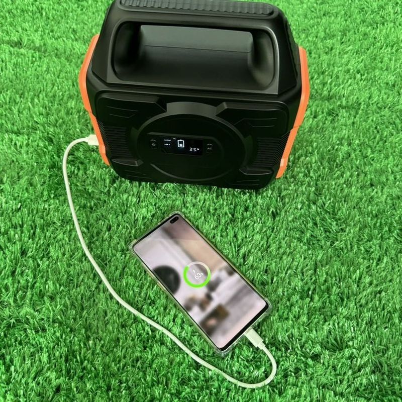 Elektrownia akumulatorowa litowa o mocy 300 W i odzyskiwalny zewnętrzny generator słoneczny do użytku na zewnątrz