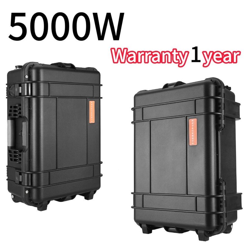 LT-50 Zasilanie słoneczne LED o mocy 5000W/7000W/3000W dla podróży na zewnątrz